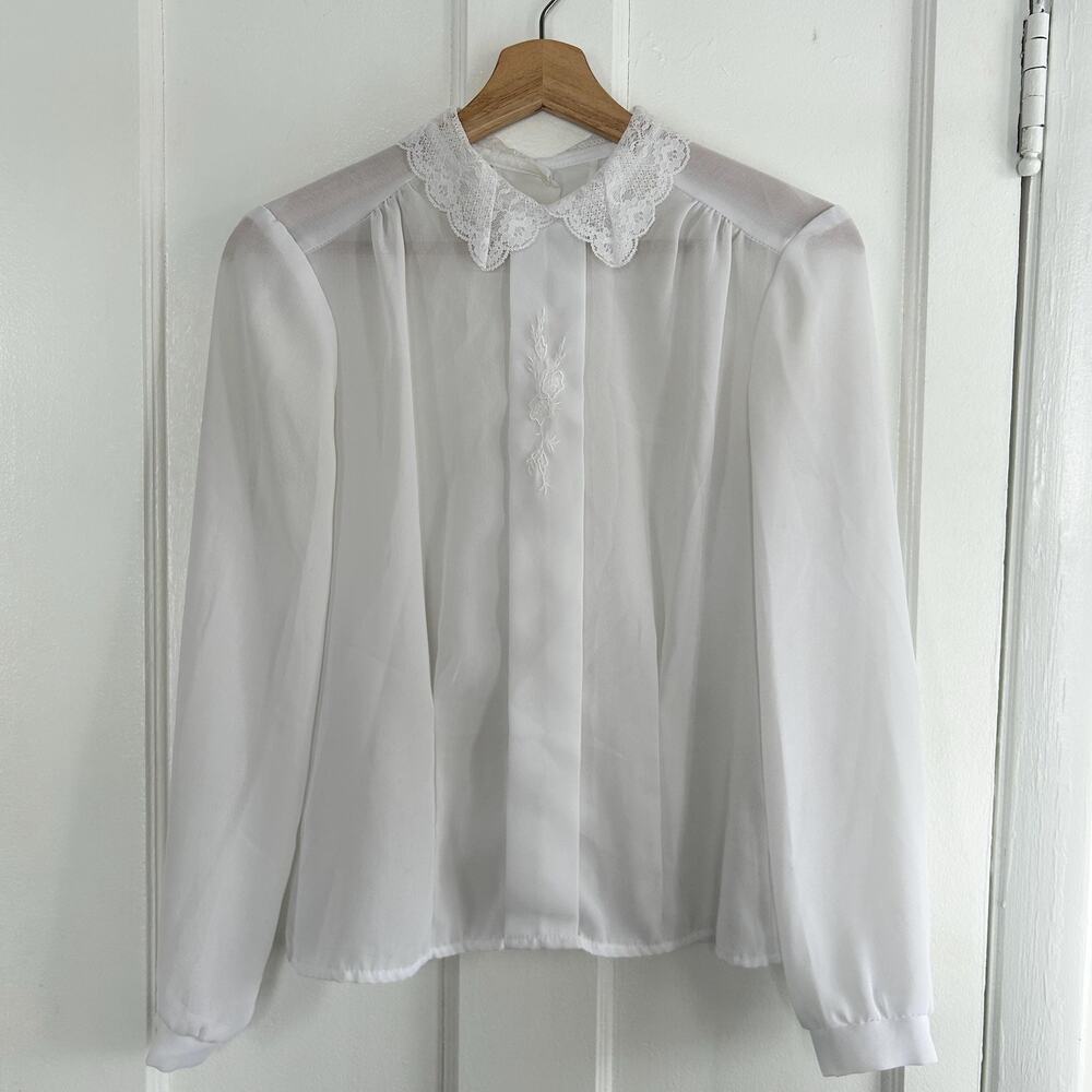 Vintage White Sheer Lace Blouse Women’s Small | Romantic Top with Lace Collar